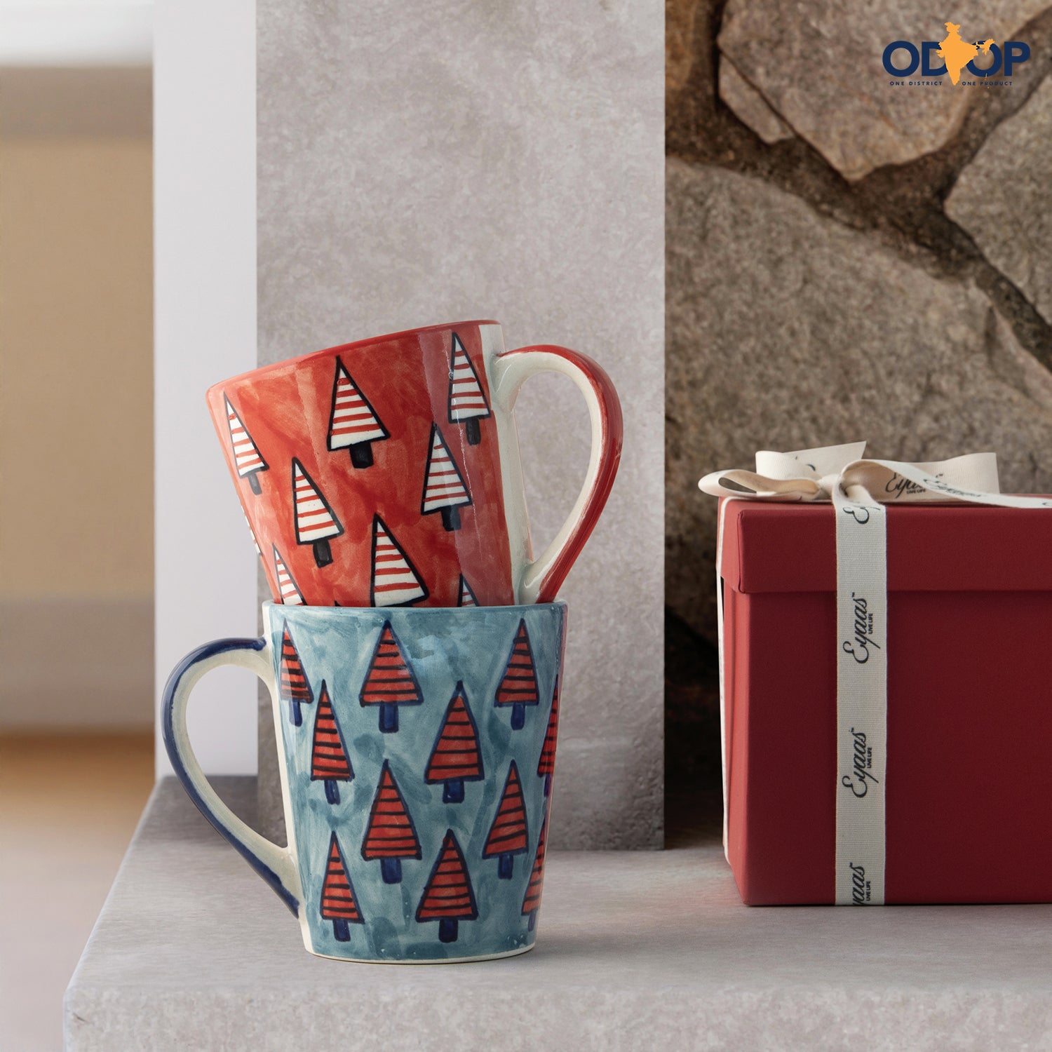 Christmas Ceramic Coffee Mug - Set of 2 (Grey and Red)