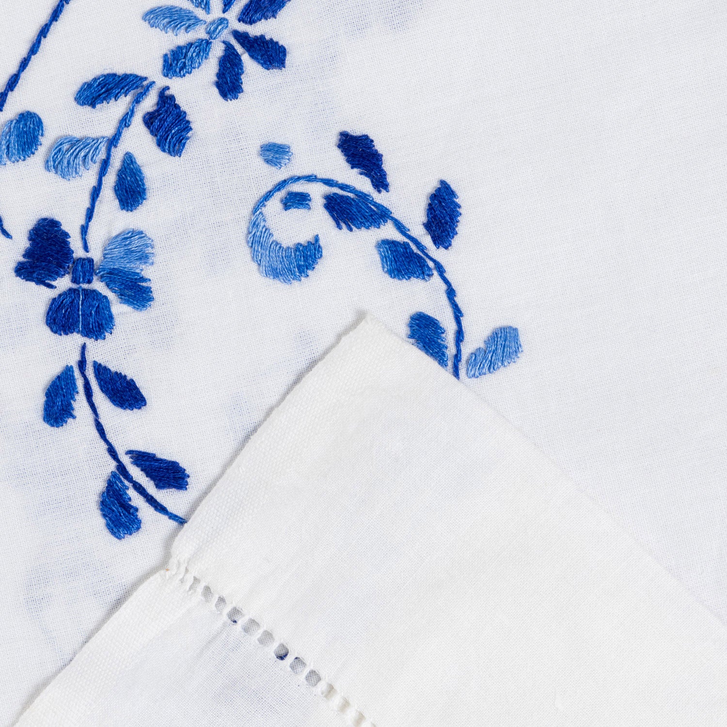 Hand Embroidered Bed Cover - White/Blue