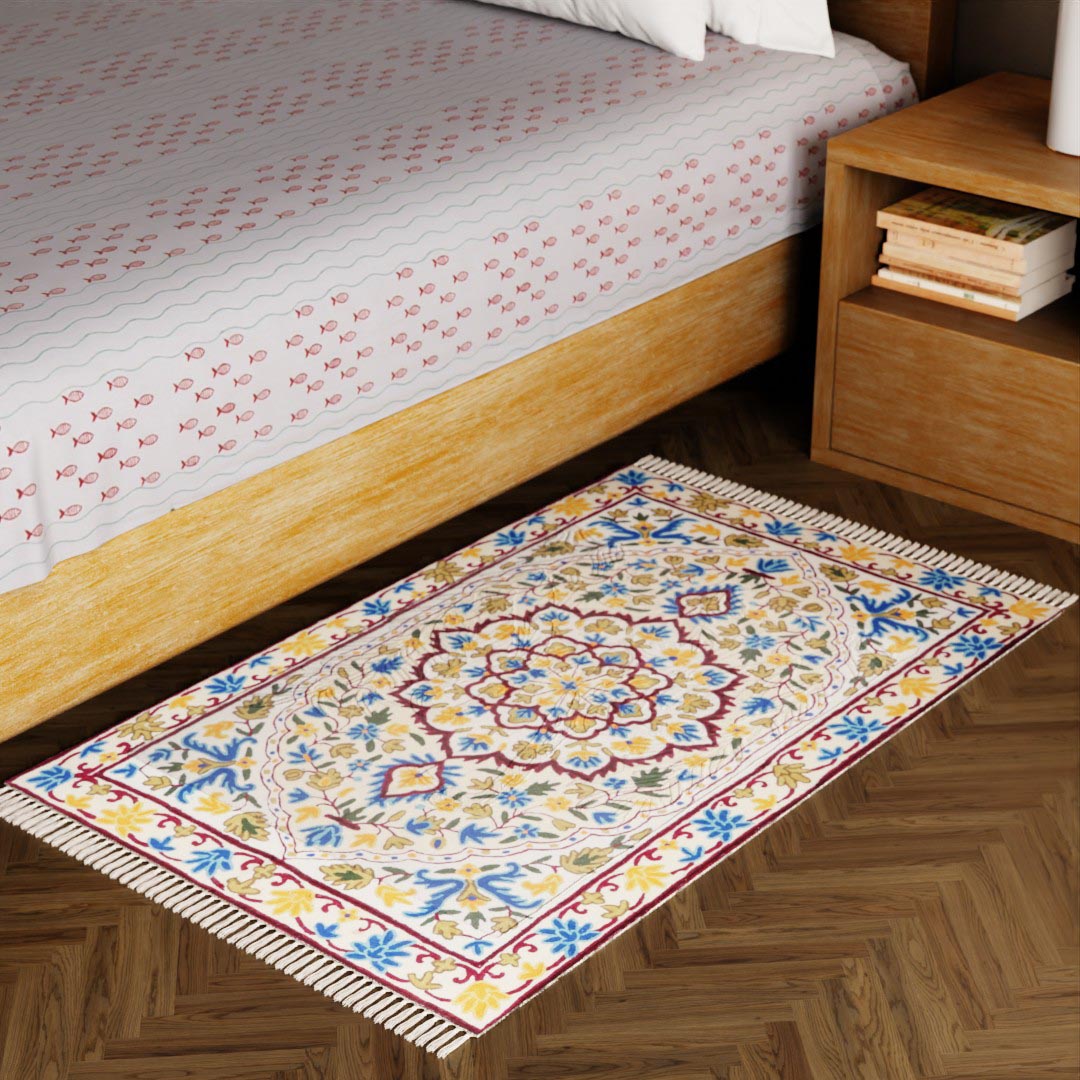 Off White & Blue Kashmiri Crewel Embroidery Rug, 2.5x4 ft