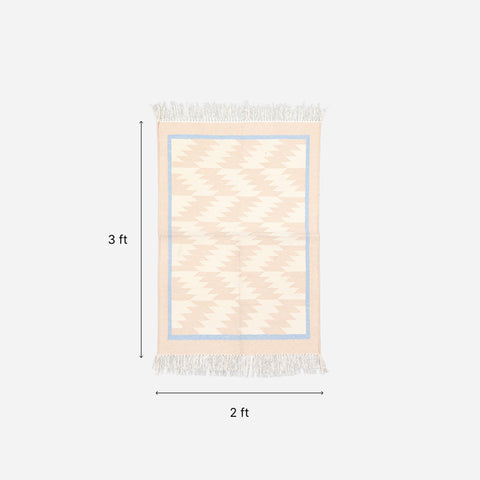 Off White & Beige Geometric Handloom Cotton Rug, 2x3 ft