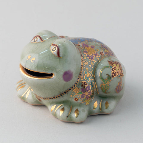 Benjarong Celadon Frog on Lotus Leaf - Eyaas