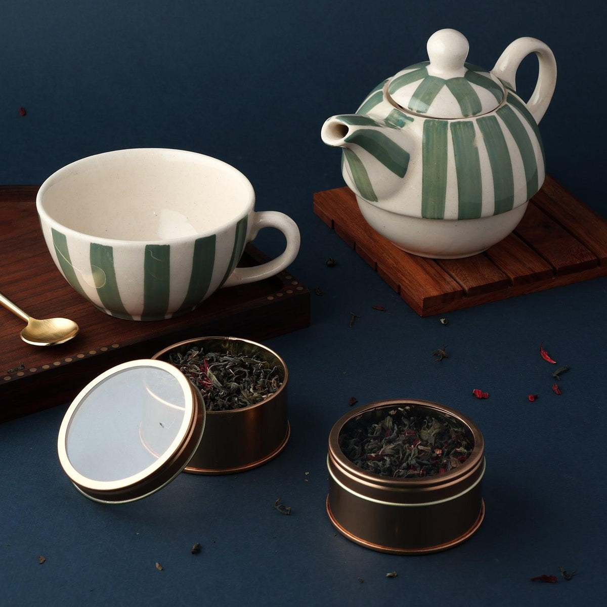 Tea Pot with Cup & Hibiscus Mint Green Teas (40 gms) Gift Set - Eyaas