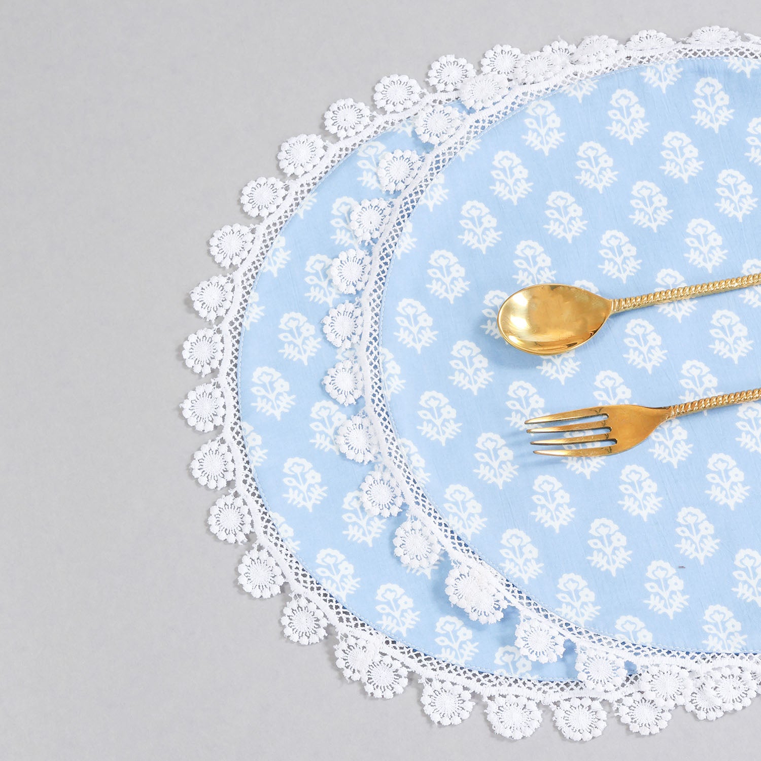 Christmas Round Placemat Block Printed with Lace Set of 2