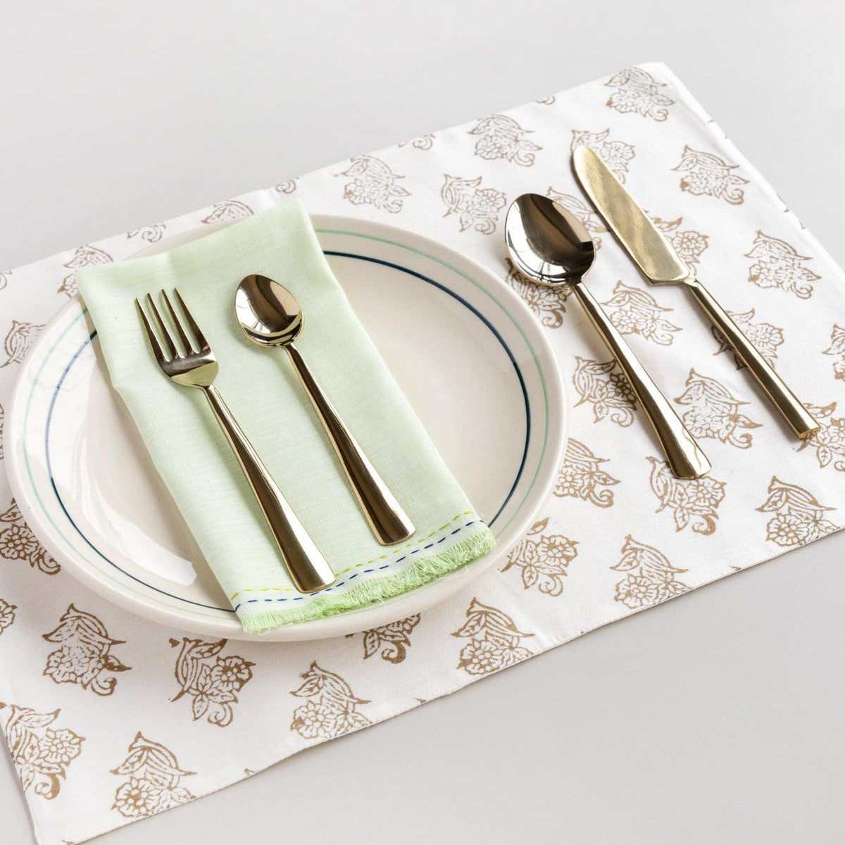 Set of 4 Stainless Steel Cutlery Set with Brass Coating - Eyaas