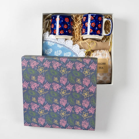 Set of 2 Mugs, 2 Mats (Blue) & Tea Sachets (Nilgiri) - Eyaas
