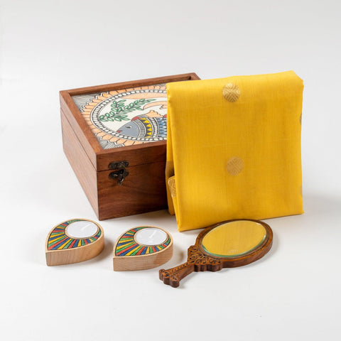 Wooden Gift Box: Runner, Mirror & Tea-Light Holders - Eyaas