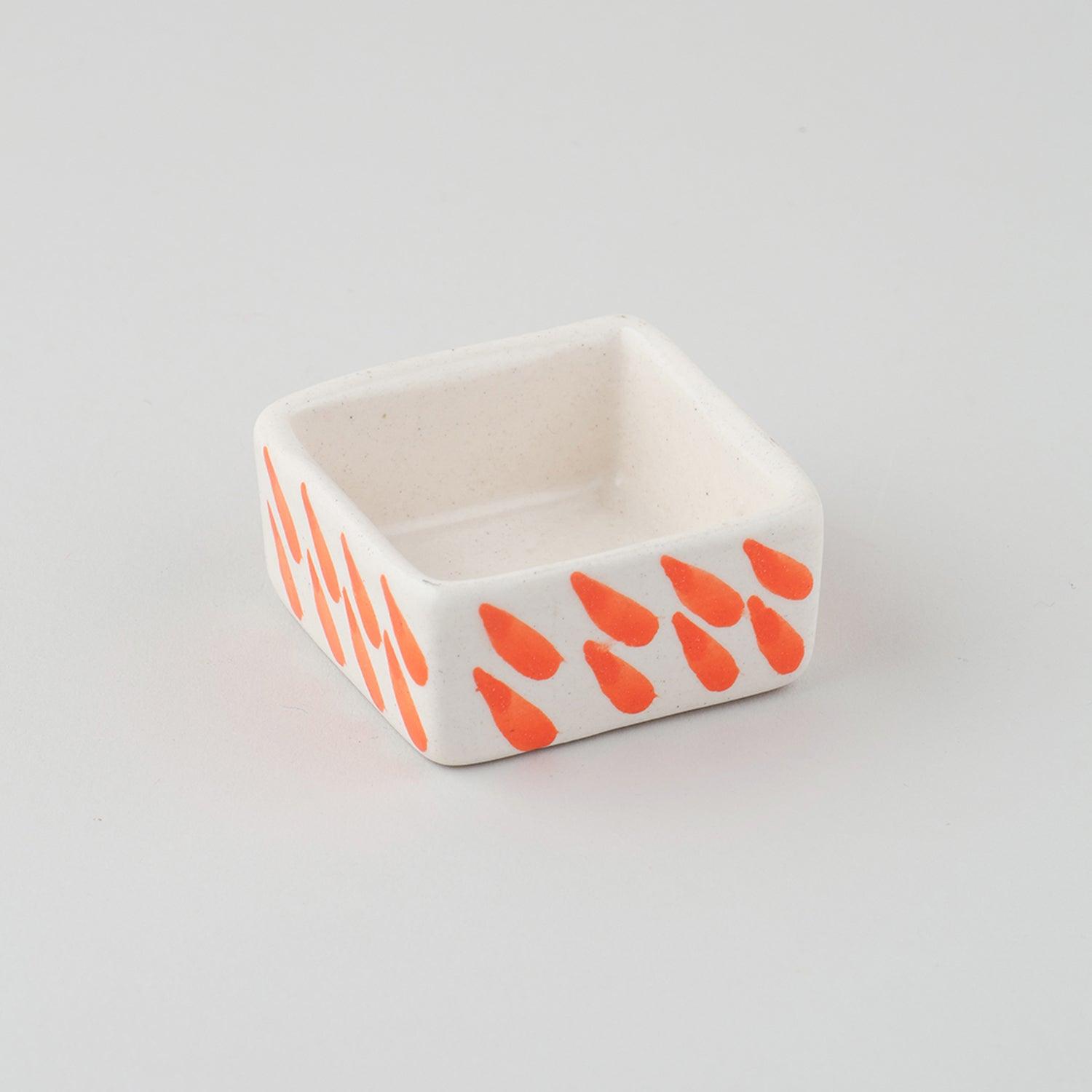Square Ceramic Dip Bowls Set of 3 (White & Peach) - Eyaas