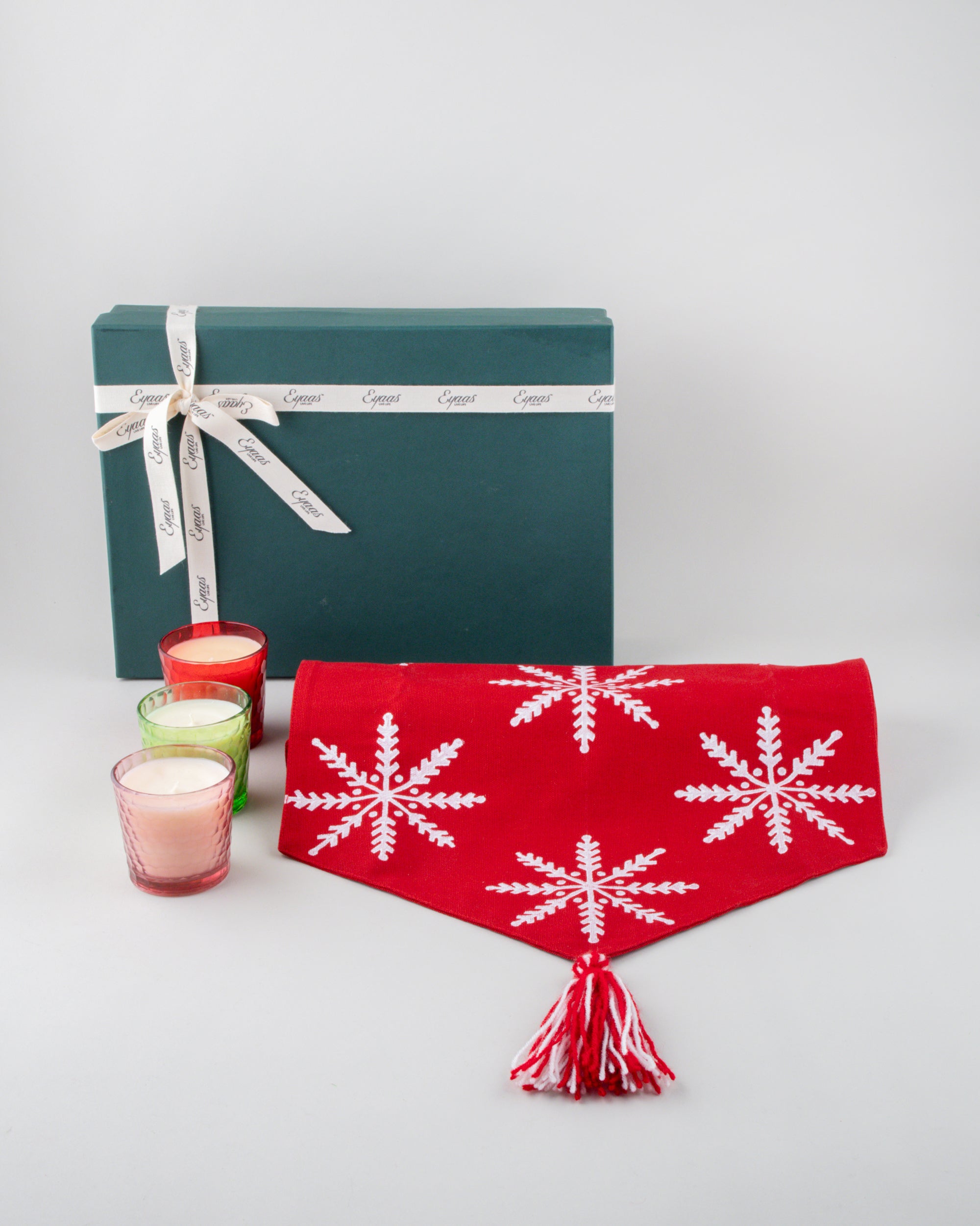 Dining Table Runner & Soy Candles Gift Hamper