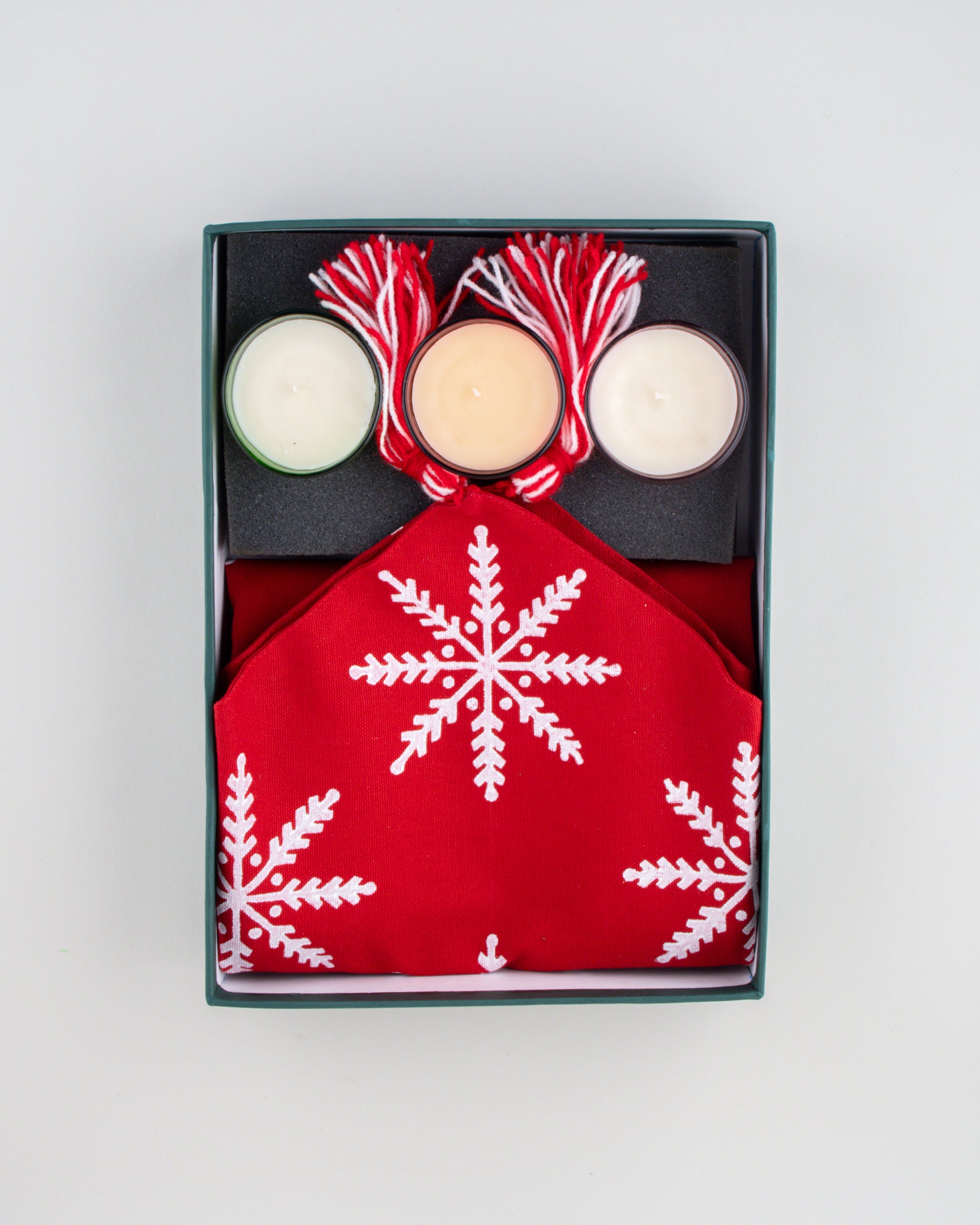 Dining Table Runner & Soy Candles Gift Hamper