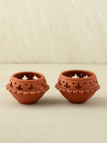 Handcrafted Diya Matka Set of 2 – Diya Cuts with Rim - Eyaas