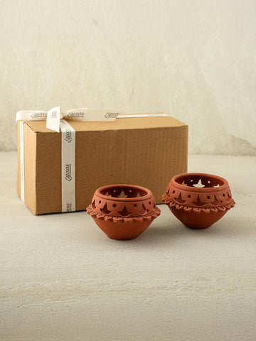 Handcrafted Diya Matka Set of 2 – Diya Cuts with Rim - Eyaas