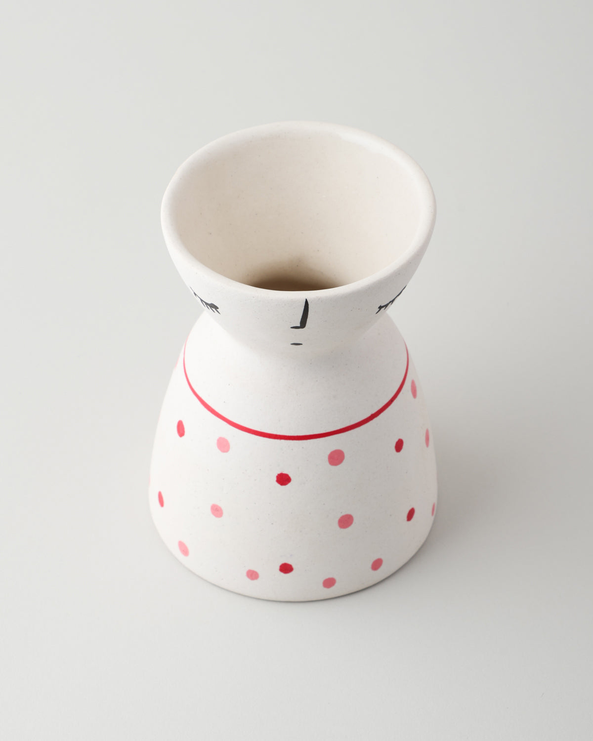 White Ceramic Flower Vase with Red & Pink Dots 5x4