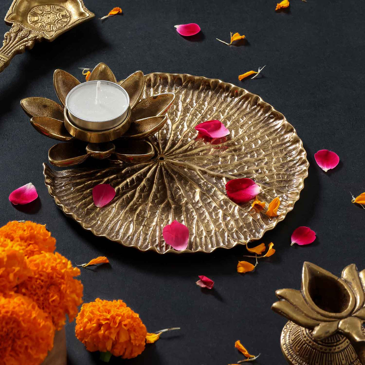 Brass Water Lilly Tea Light - 7.5x7 inches