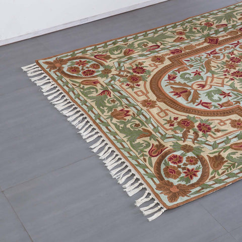 Multi-Colour Mughal Pattern Kashmiri Crewel Embroidery Wool Rug, 4x6 ft