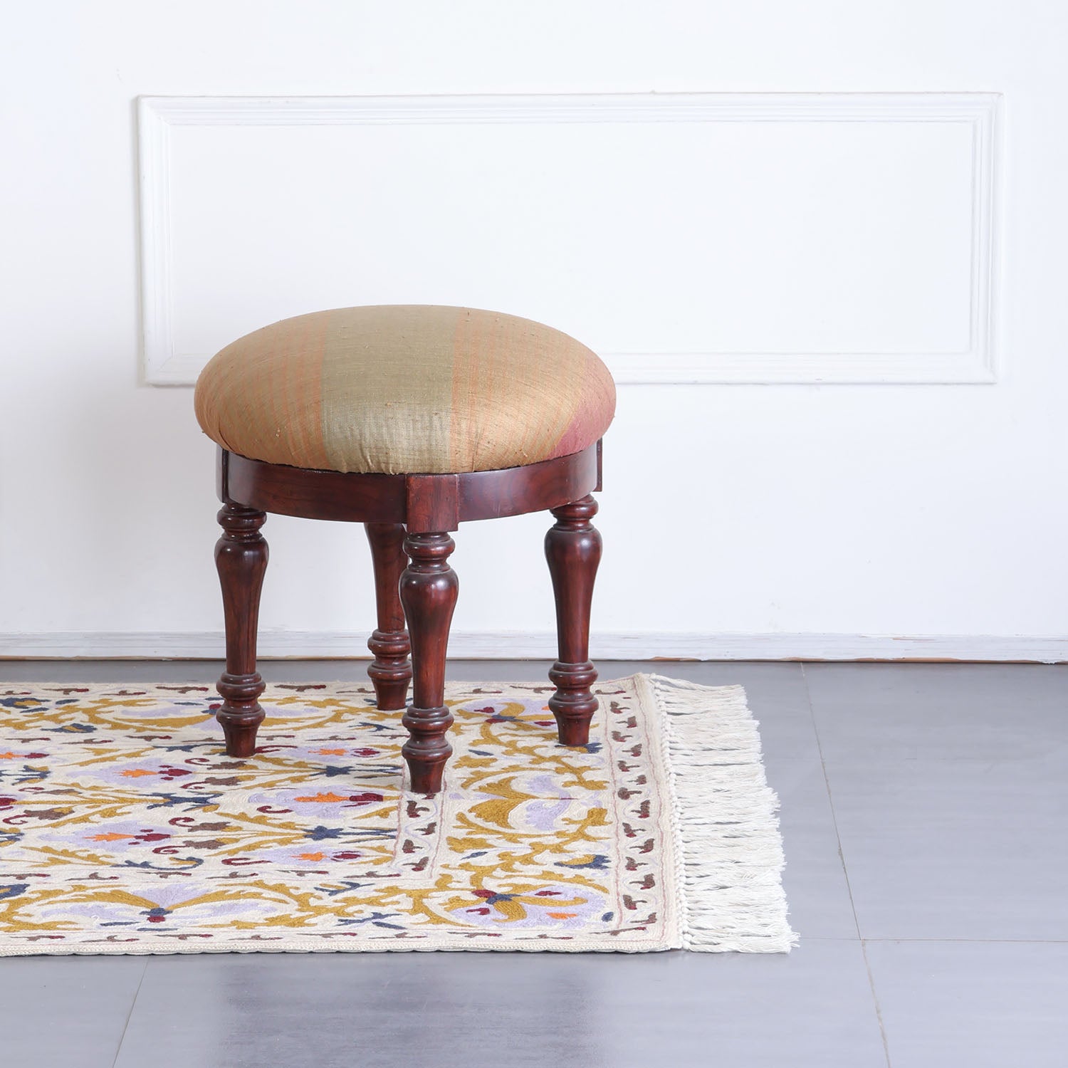 Blue Floral Kashmiri Crewel Emrboidery Wool Rug, 3x5 ft