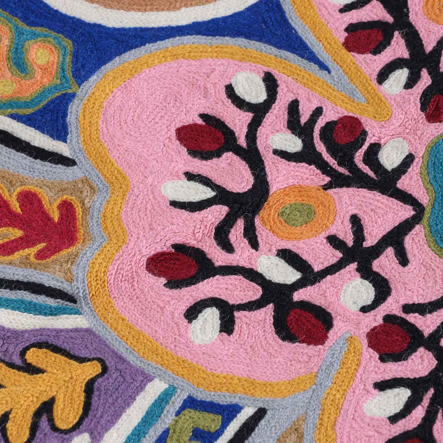 Multi-Colour Floral Kashmiri Crewel Embroidery Wool Rug, 3x5 ft