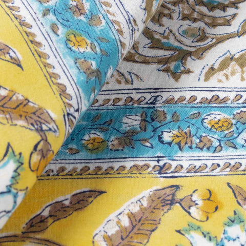 King-size Printed Bedcover With 2 Pillow Cases, Yellow & Blue - Eyaas