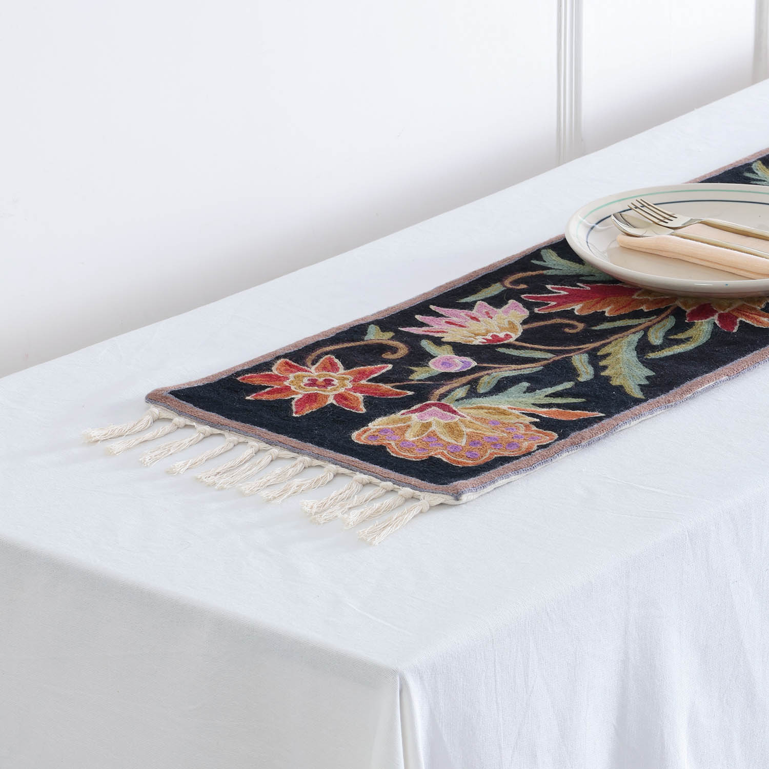 Black Floral Crewel Embroidery Kashmiri Table Runner, 1x4 ft