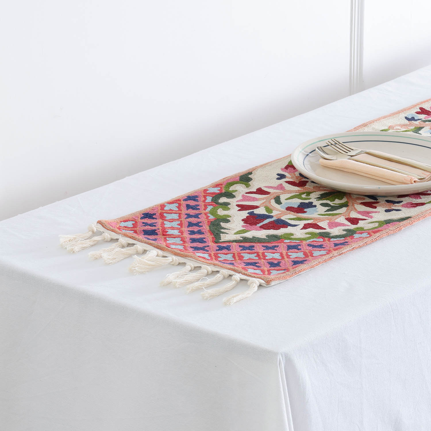 Off White & Multi Colour Flower Pot Crewel Embroidery Table Runner, 1x4 ft