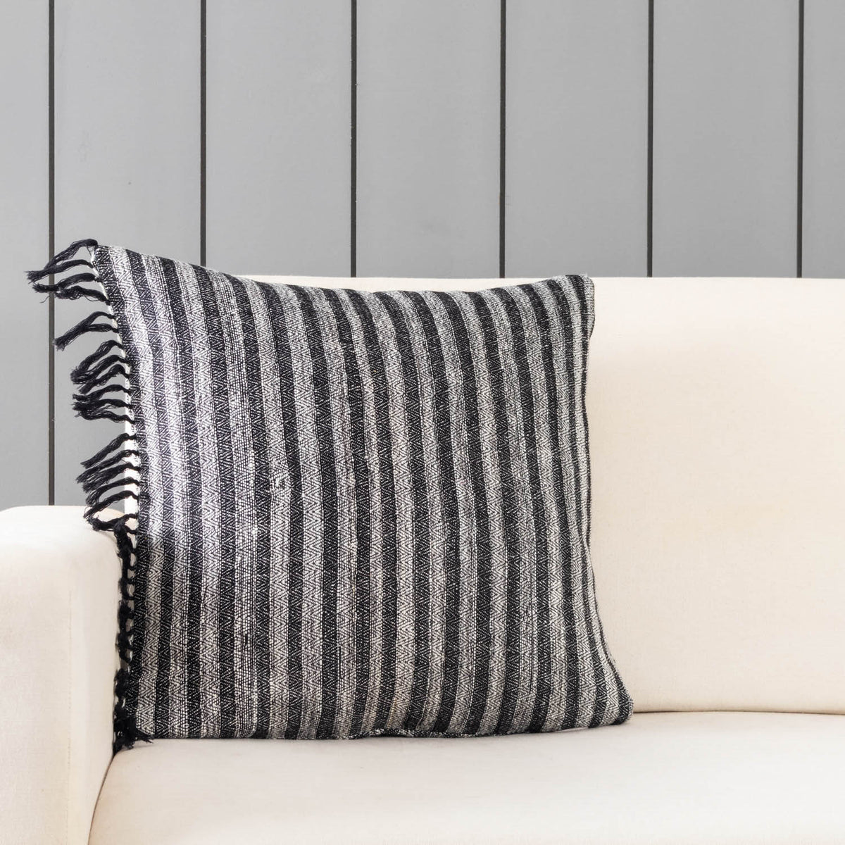 Handwoven Upcycled Black & White Wool & Oak Silk Cushion Cover - 18x18