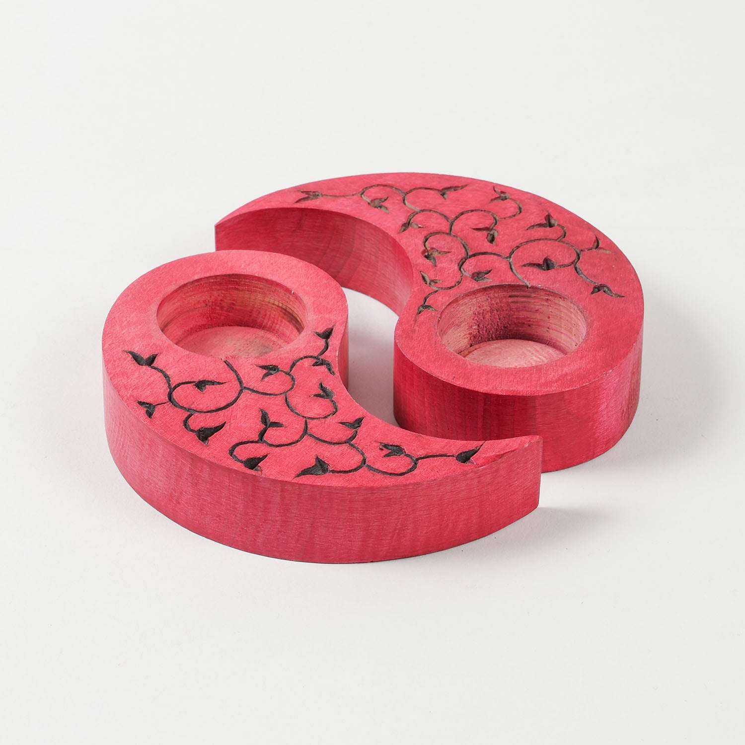 Ying Yang Leaves T-Light Holders Red Set of 2