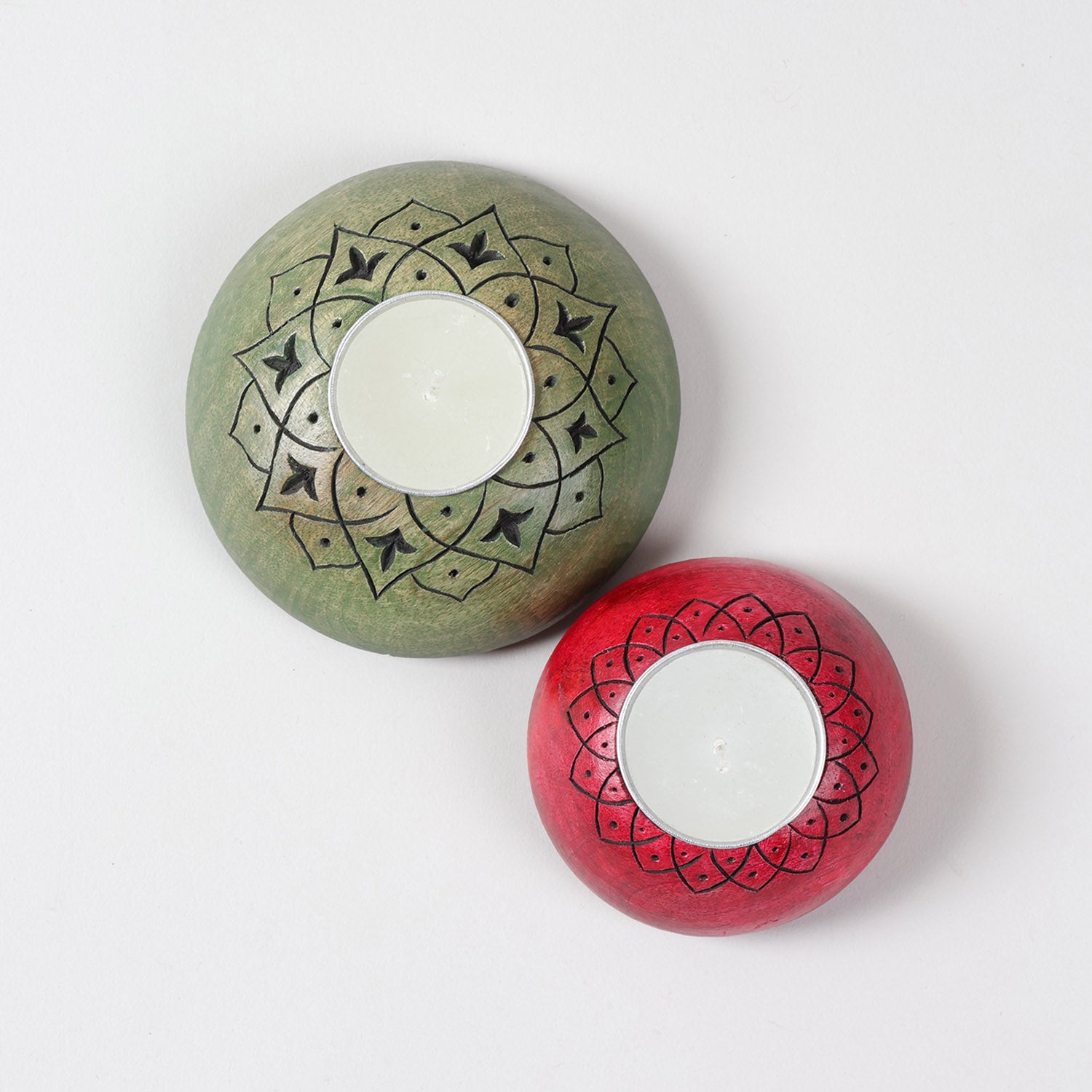 Handcarved T-Light Holder Set of 2, Red & Green