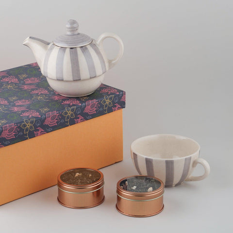Tea Pot, Cup & Jasmine Green Teas (40 gms) Set - Eyaas