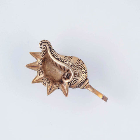Handcrafted Brass Diya - Shankh