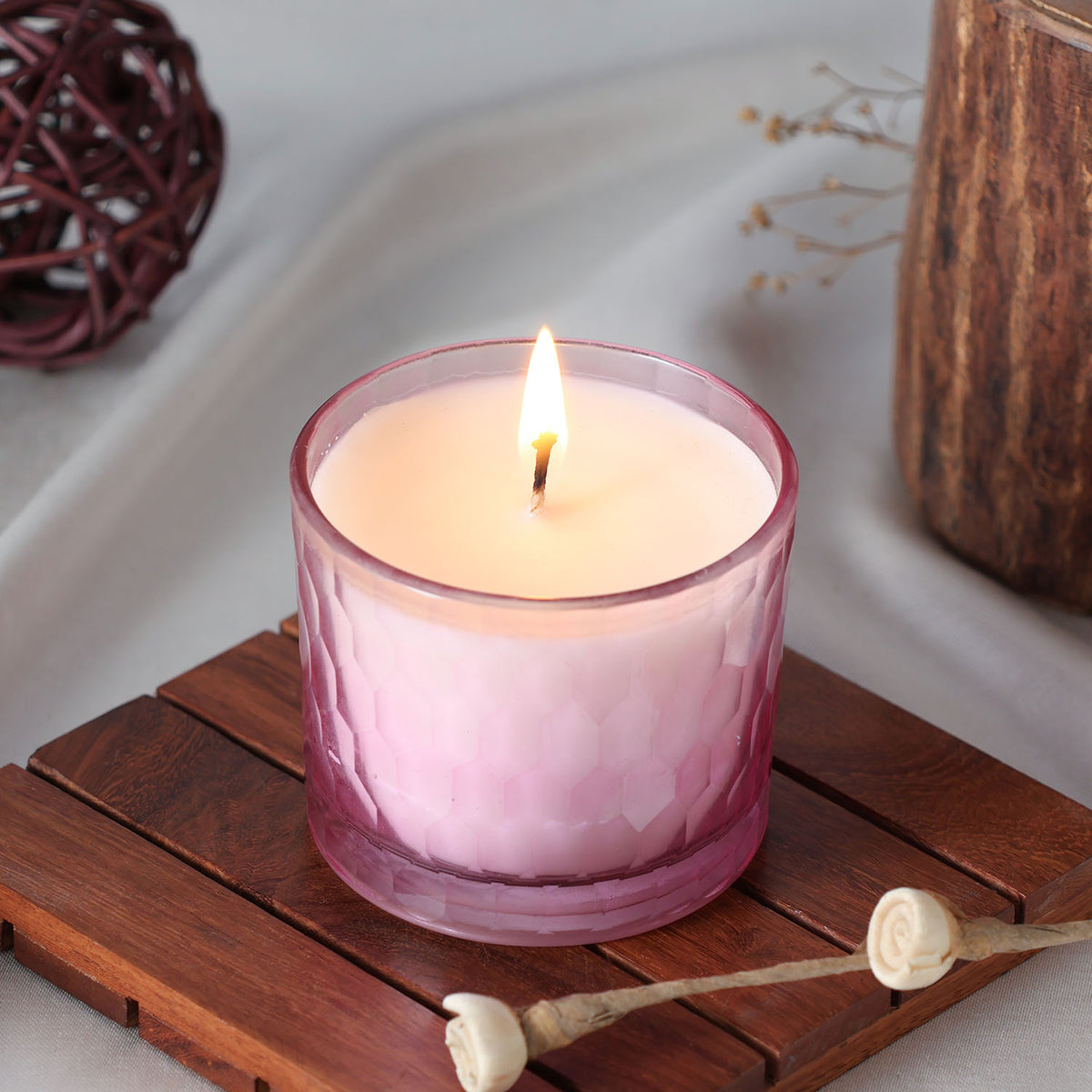 Chiseled Glass Soy Wax Scented Candle - Rose