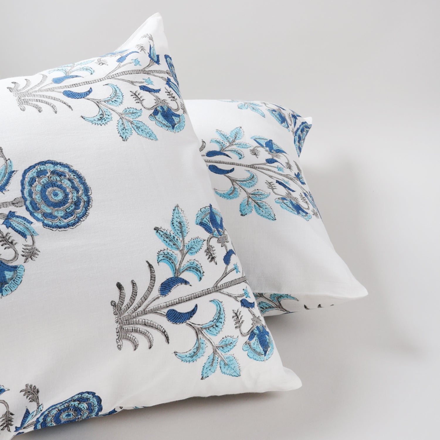 Set of 2
