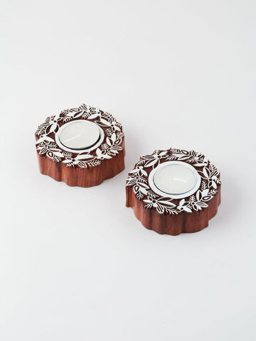 Wreath Wooden Block Tea Light Holders Set of 2 - Eyaas