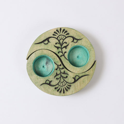 Ying Yang Floral T-Light Holders Green Set of 2