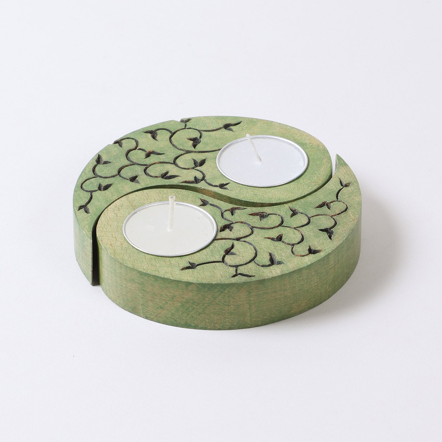 Ying Yang Leaves T-Light Holders Green Set of 2