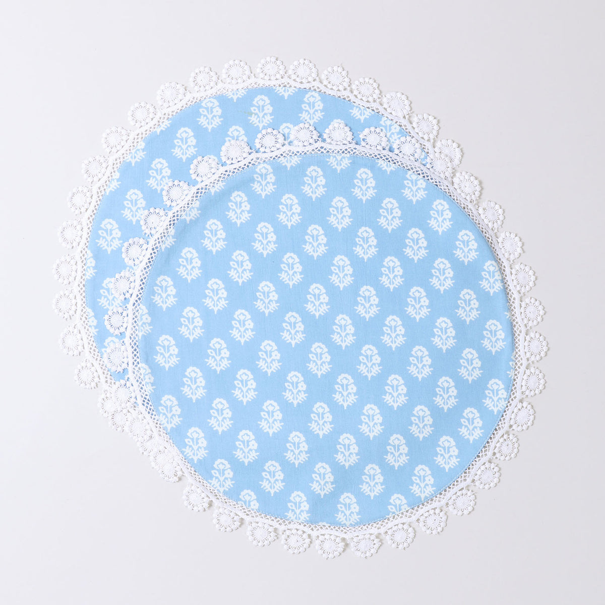 Christmas Round Placemat Block Printed with Lace Set of 2