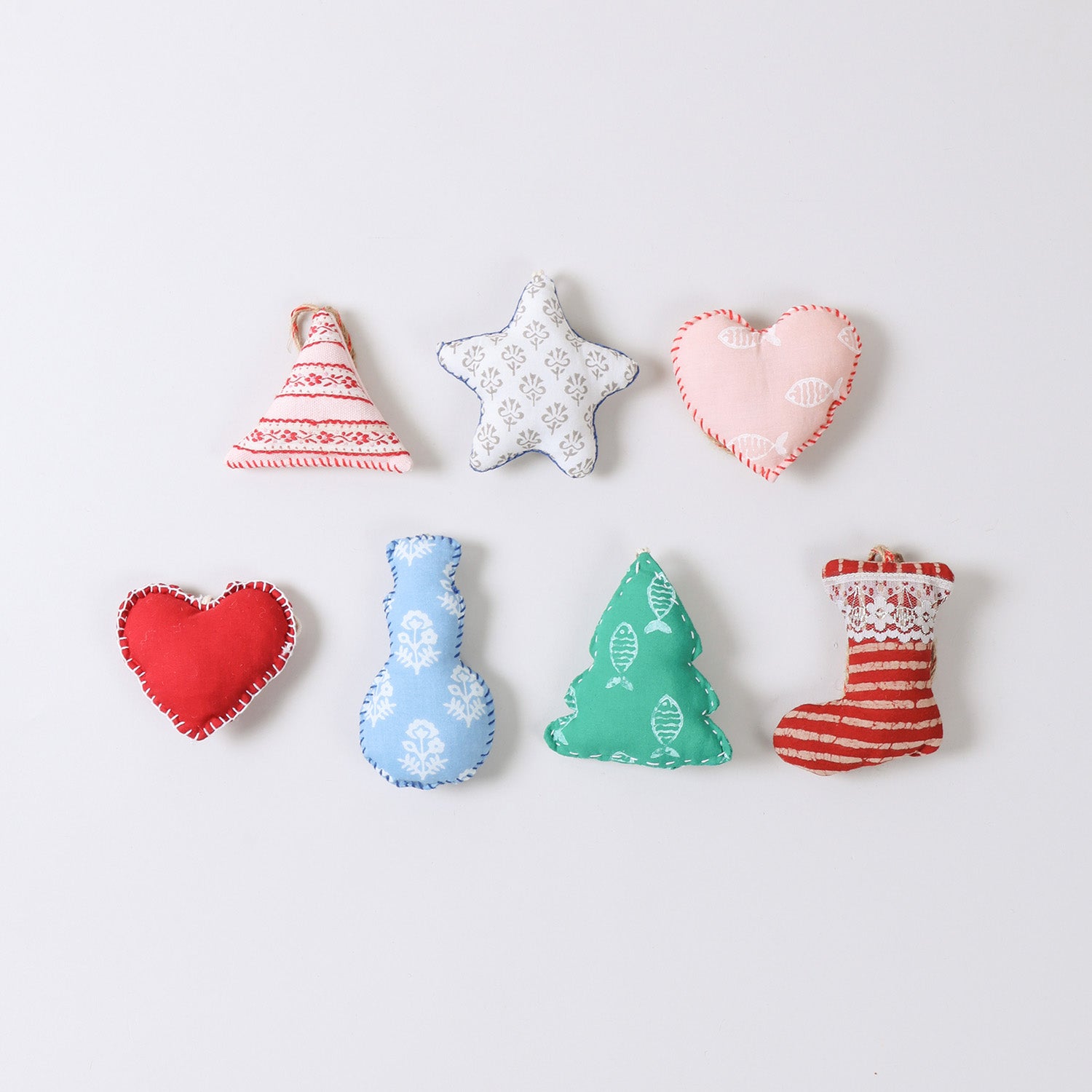 Handmade Christmas Tree Décor Set of 7 with Bag