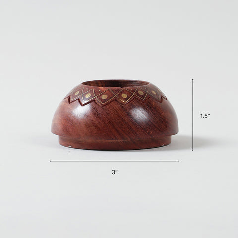 Size diagram of small brass inlay wooden T-light holder featuring a lotus motif, measuring 1.5 inches x 3 inches