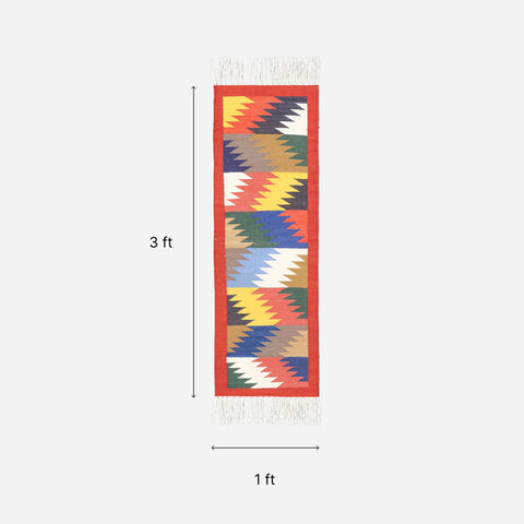 1 x 3 ft handwoven cotton floor runner size guide featuring geometric Bikaner dhurrie patterns