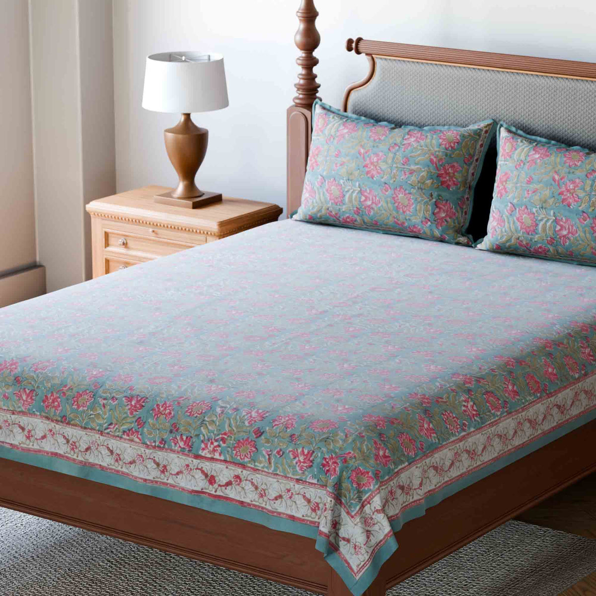 King-size Printed Bedcover With 2 Pillow Cases, Pink & Blue - Eyaas