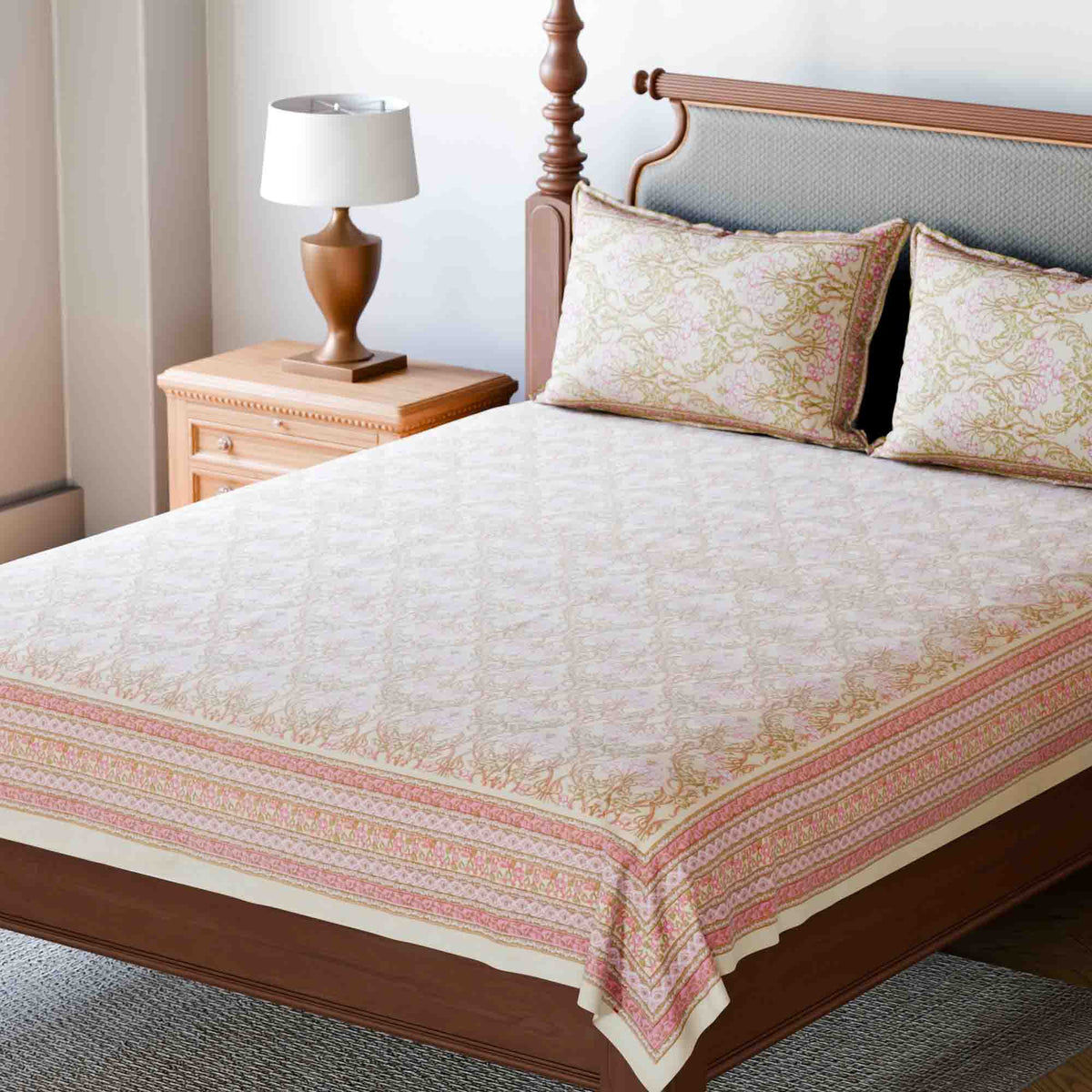 King-size Printed Bedcover With 2 Pillow Cases, Pink - Eyaas