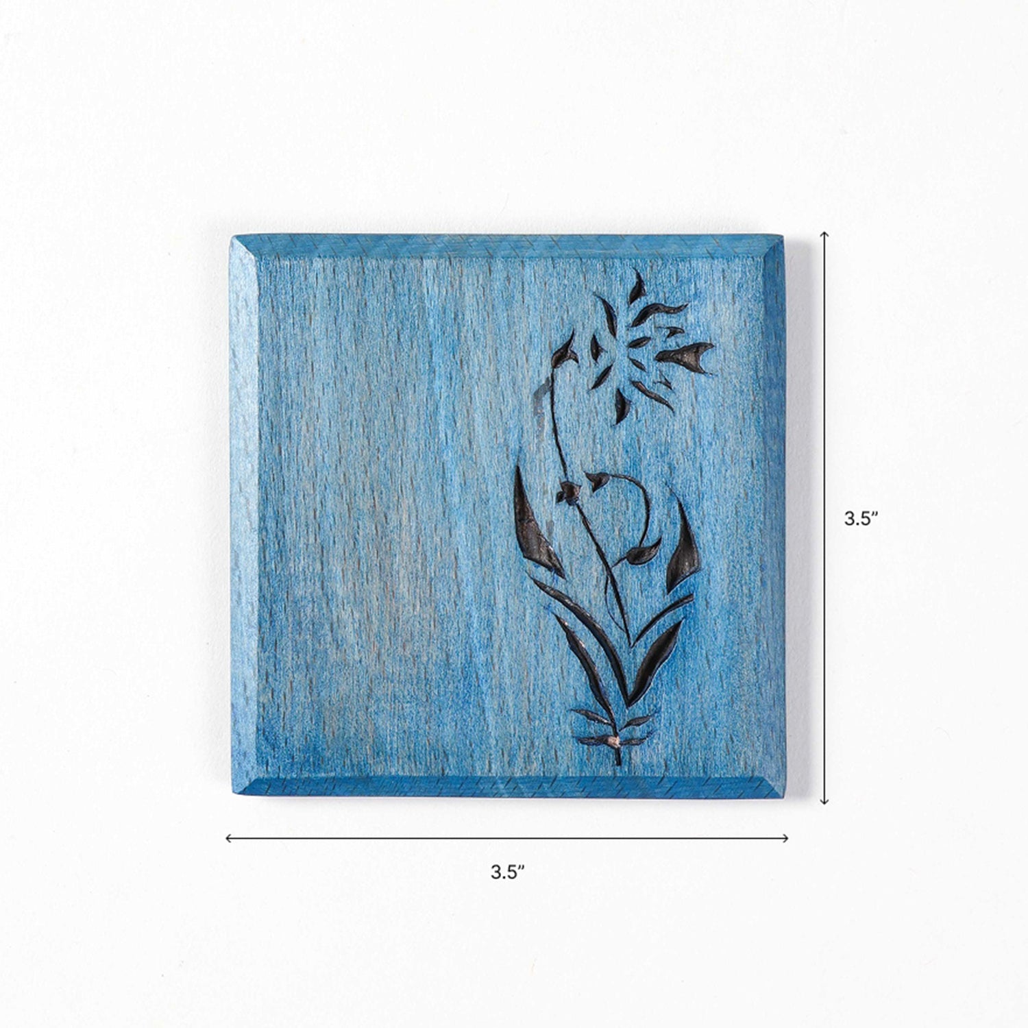 Dimensions of the Floral Vine handcarved wooden coaster set of 4 with 3.5-inch coasters and holder