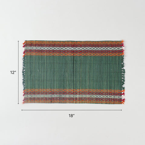 Size chart of green Madhurkathi placemats showing dimensions of 12 x 18 inches for dining table settings