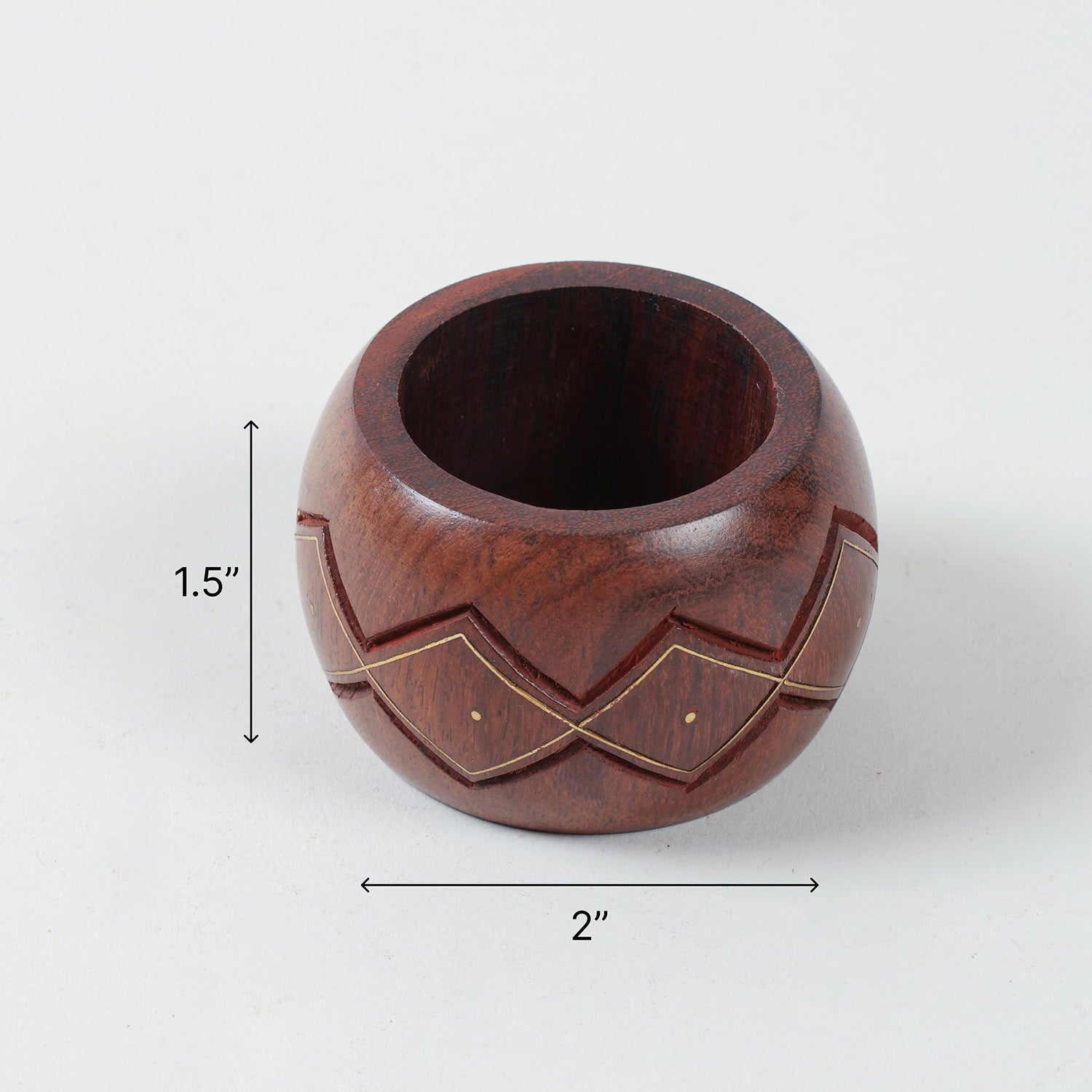 2 x 2 x 1.5 inch round wooden napkin ring size guide with zig-zag carved brass inlay design