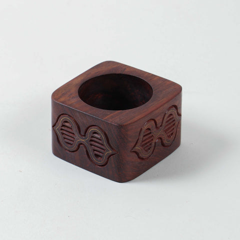 Wooden napkin ring engraved with butterfly motifs and decorated with traditional brass inlay work
