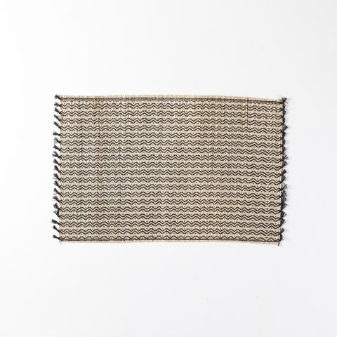 Single handmade Madurkathi dining table placemats crafted from natural river grass, ideal for dining table décor and everyday use
