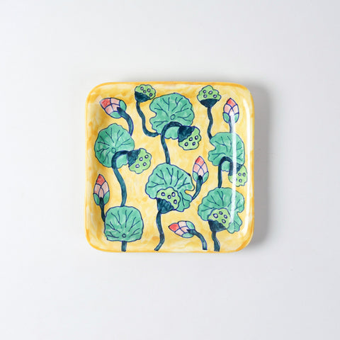  Hand-painted Waterlily ceramic square platter with vibrant floral motifs, ideal as a snack platter or platter for serving appetizers and desserts