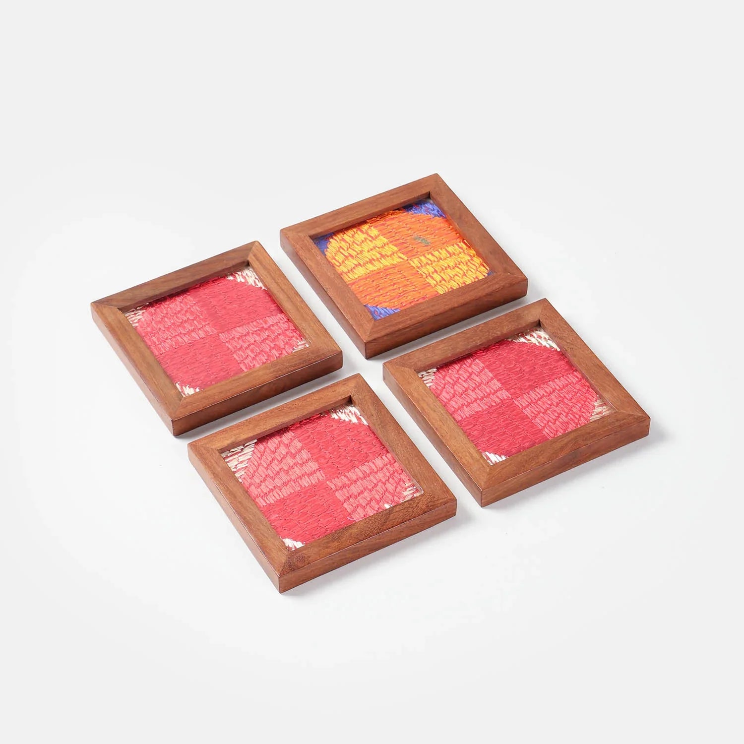 Wood & Phulkari handmade Sheesham wooden coasters set of 4 with colourful embroidery for tea cups and coffee mugs.