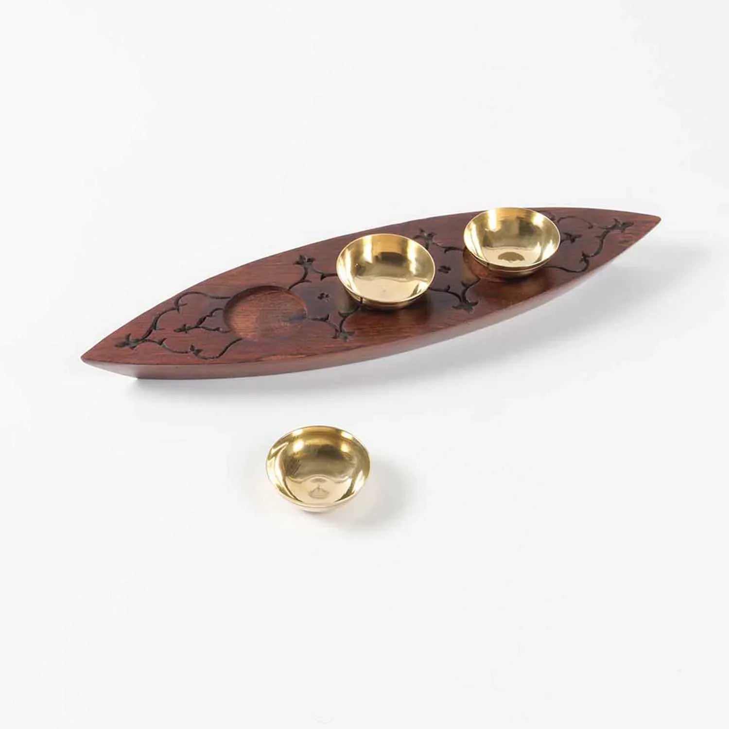 Decorative wooden tealight holder with polished brass candle cups