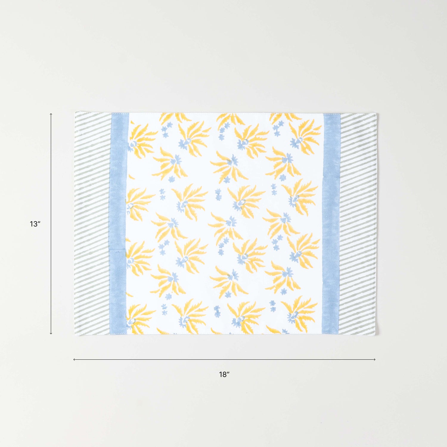 13x18 inch cotton placemat size guide for dining table placement and table linen coordination