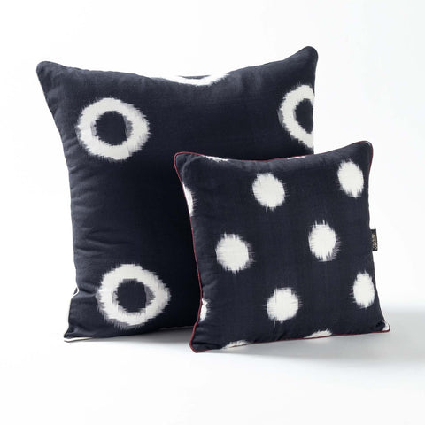 Ikat Cushion Cover – Black Base with White Spot 18x18 - Eyaas