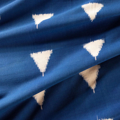 Upholstery Fabric Triangle Blue & White - Ikat 20x20 - Eyaas